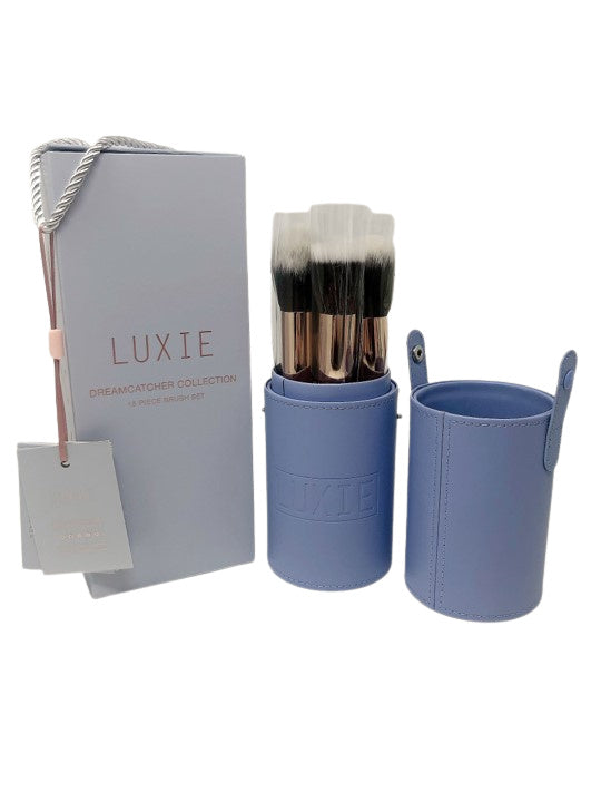 Luxie purchases Dreamcatcher Brush Set