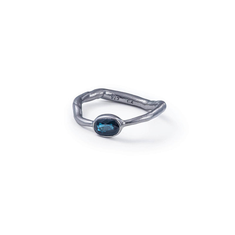 German Kabirski Sedon Sapphire Ring (Black Rhodium)