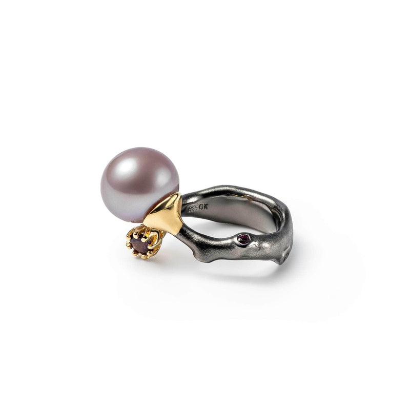 German Kabirski Linnie Purple Pearl and Rhodolite Ring (Black Rhodium and Gold 18K)