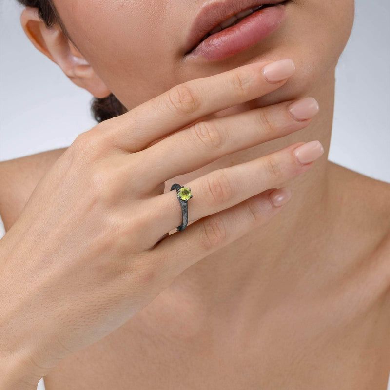 German Kabirski Shobu Peridot Ring