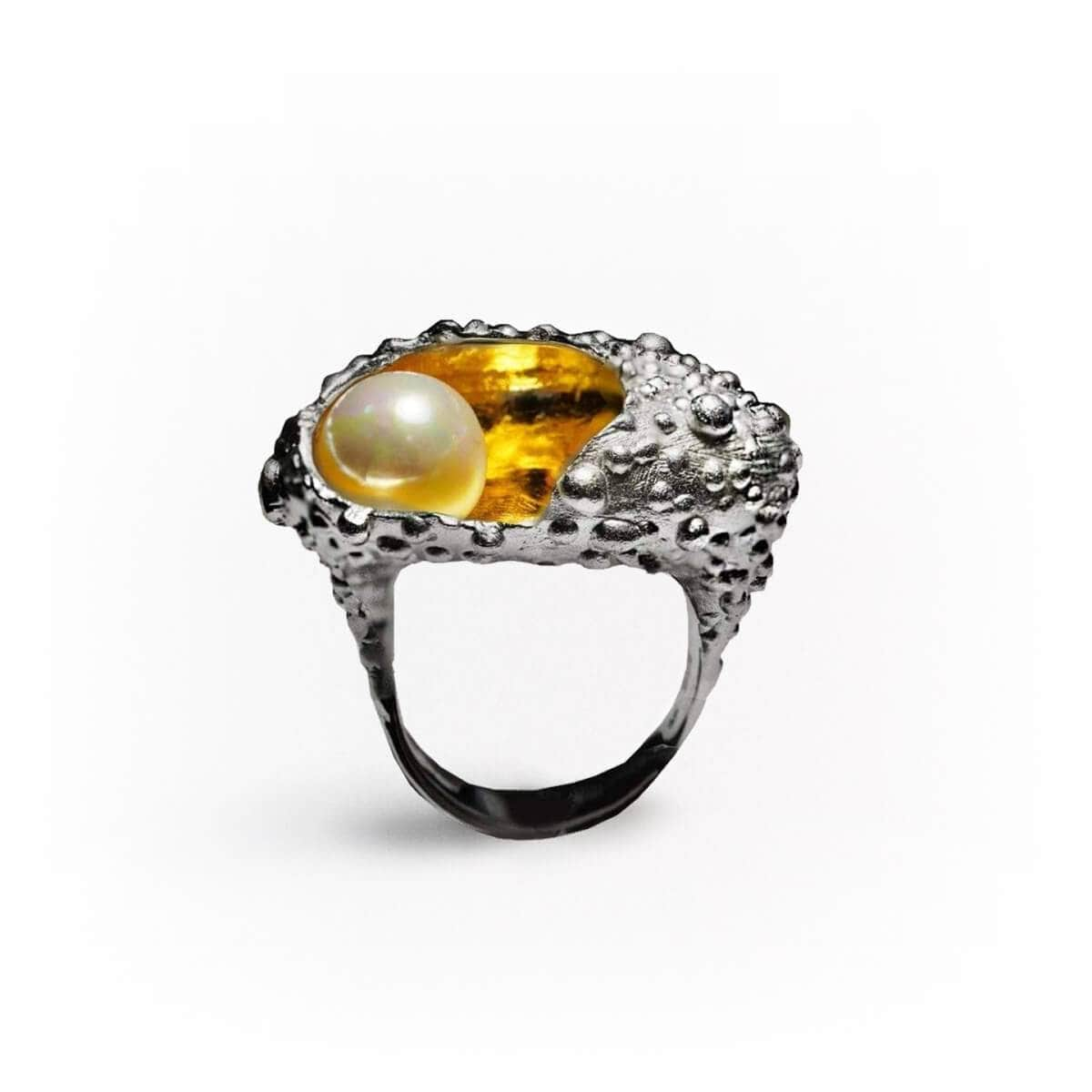 German Kabirski Celatina Pearl Ring