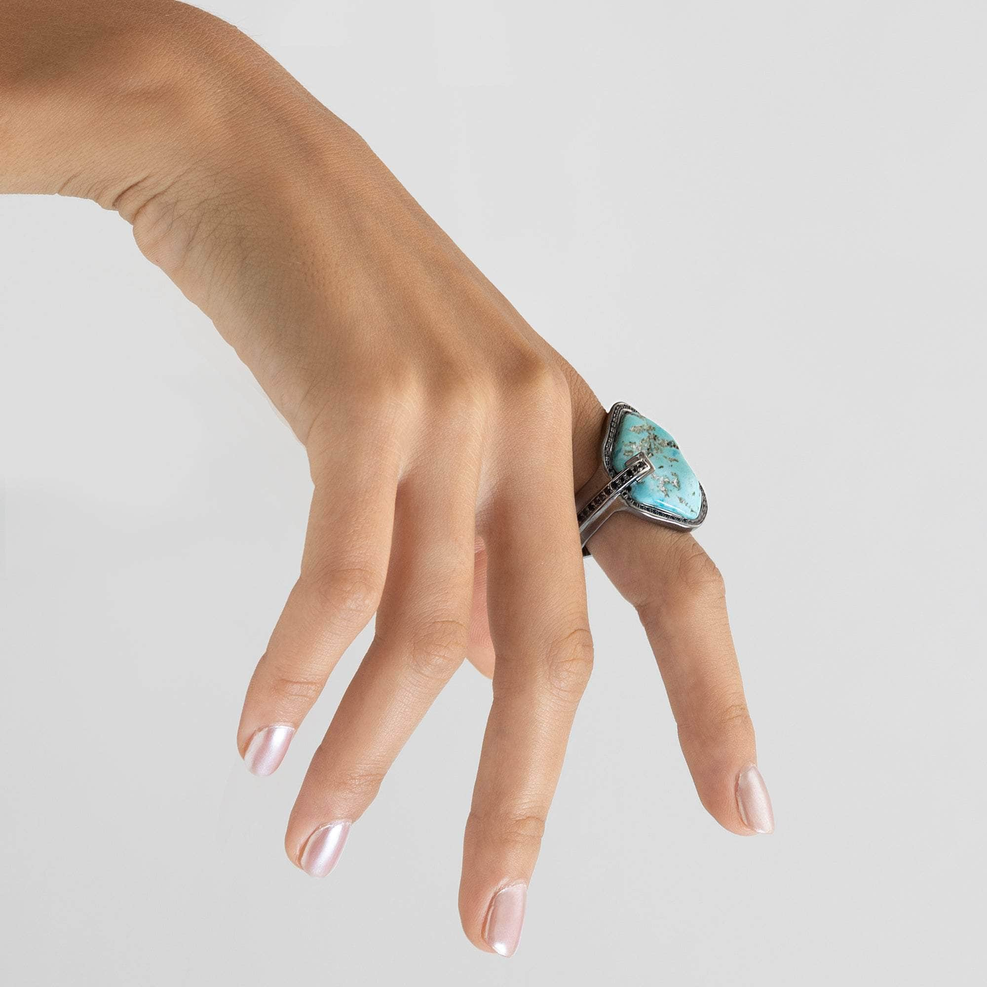 German Kabirski Lehaz Turquoise and Spinel Ring