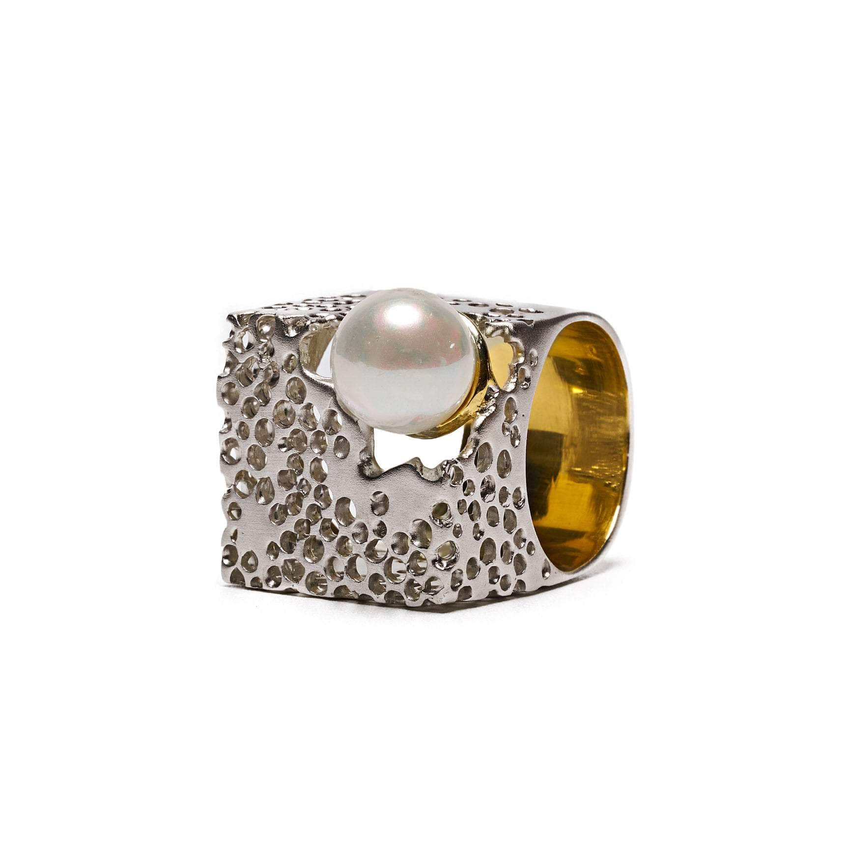 German Kabirski Devonia Pearl Ring