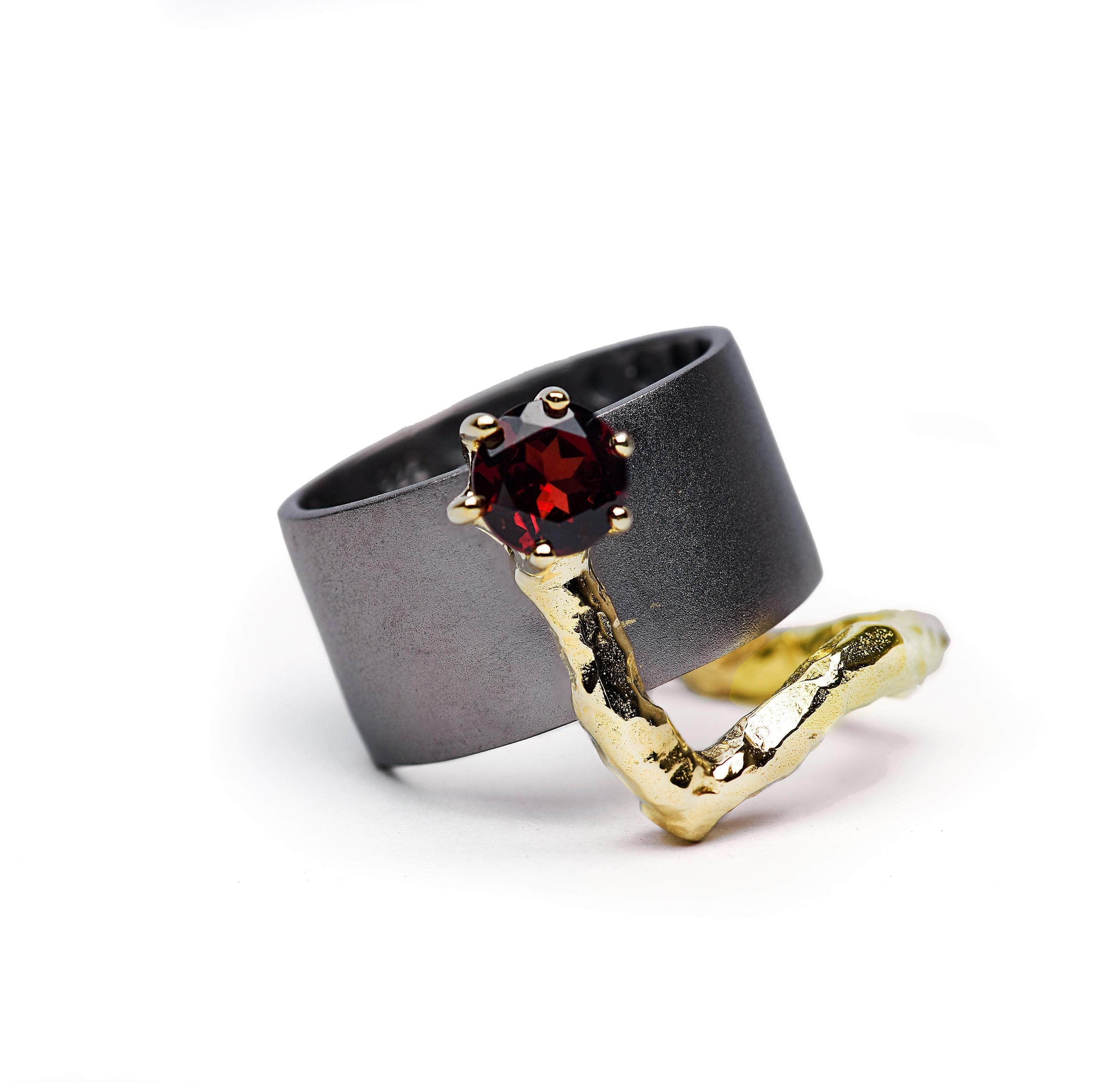 German Kabirski Rowena Garnet Ring