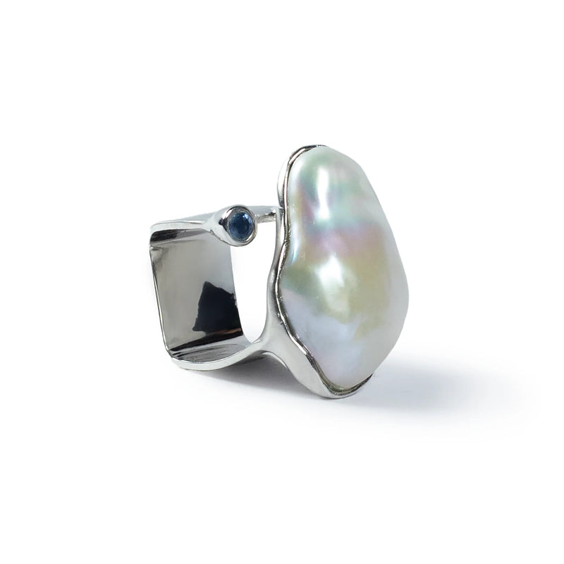 German Kabirski Limpio Pearl and Sapphire Ring